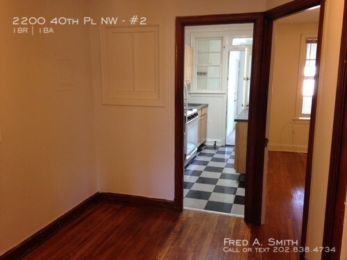 Foto del edificio - 1BR + Den in Glover Park! 2200 40th Place, NW