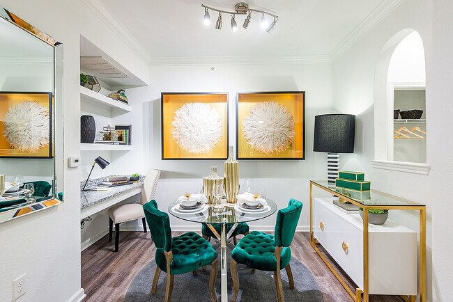 Foto del edificio - Walnut Hill Las Colinas