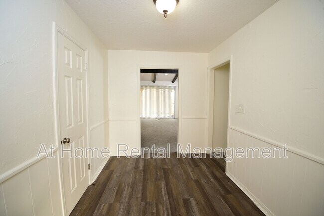 Building Photo - 7811 South College Ave E