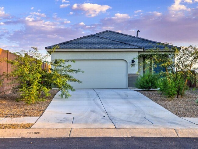 Foto del edificio - 3 Bedroom, 2 Bathroom