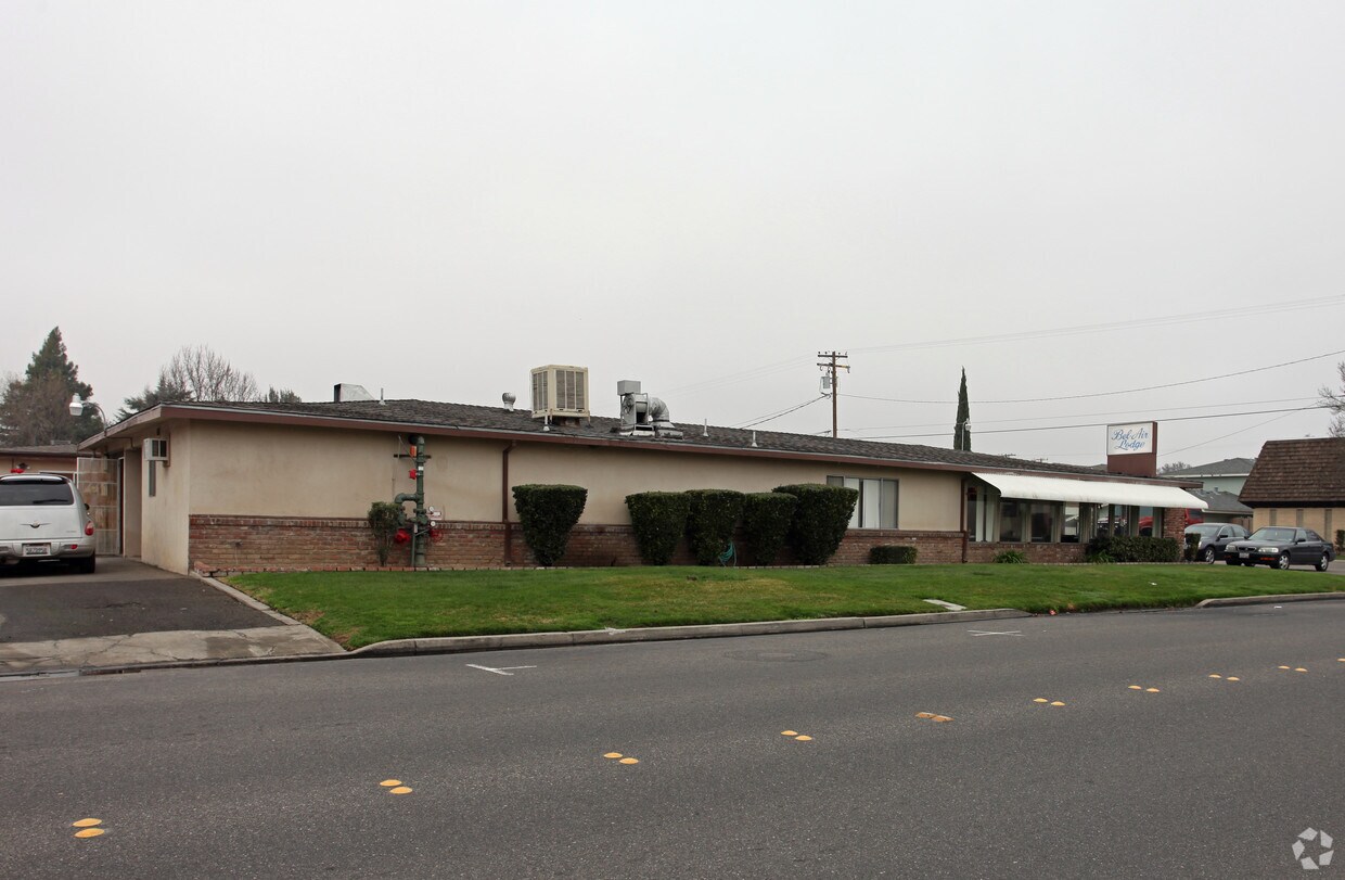 Building Photo - 180 Starr Ave