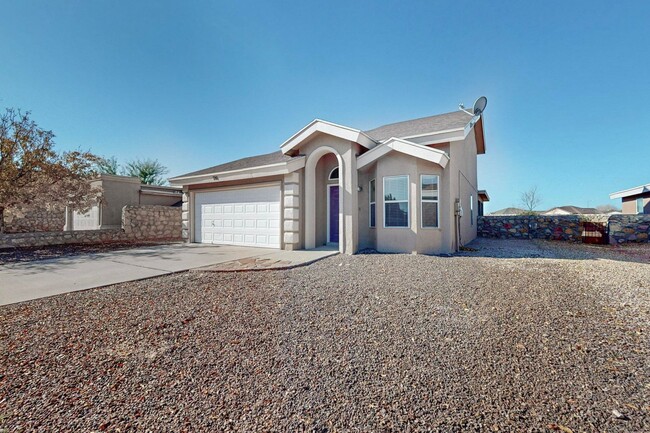 Building Photo - Charming 3-Bedroom, 2-Bath Home in Horizon...