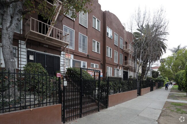Building Photo - 406 - 412 S Rampart Blvd