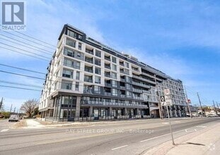 Building Photo - 556-556 Marlee Ave