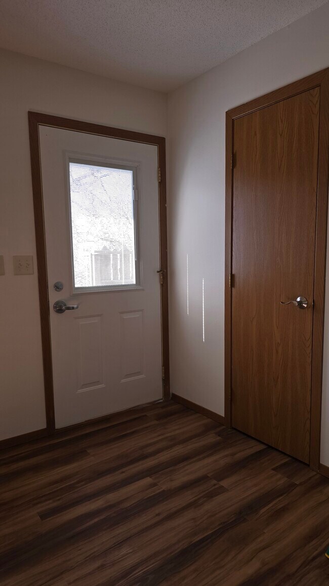 Inside private front entrance - 202 Hudson Ave