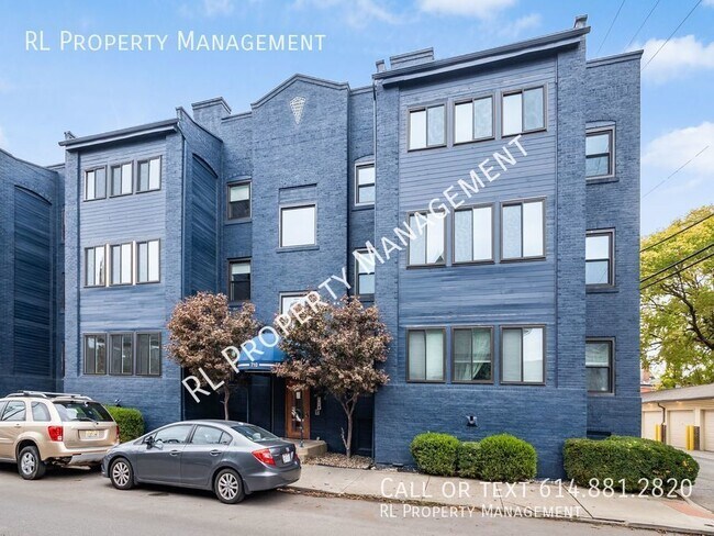 Foto del edificio - WAIVED APPLICATION FEE WITH SIGNED LEASE!!...