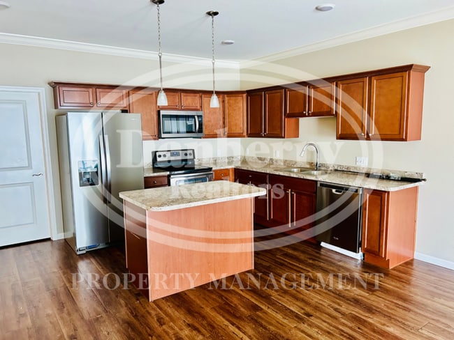 Building Photo - 1429 River Park Ln