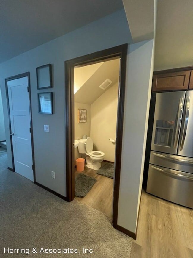 Building Photo - 3 br, 2.5 bath House - 425 S Kansas Lp