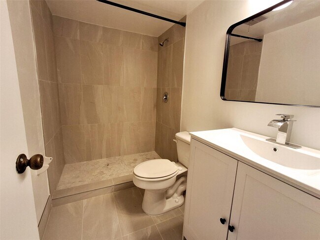 Foto del edificio - 4128 NW 88th Ave