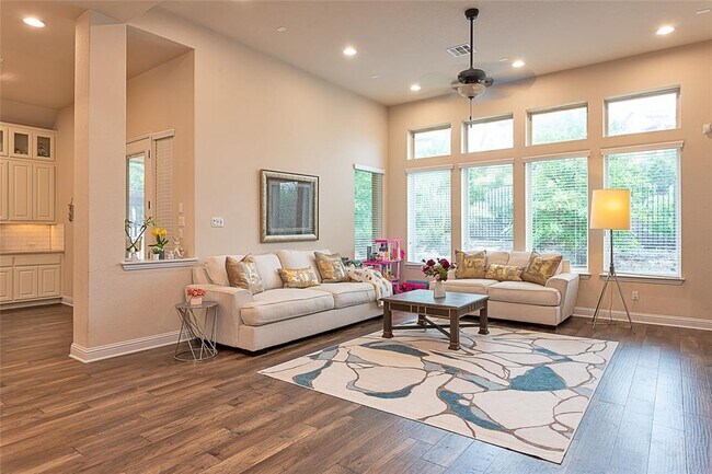 Foto del edificio - 106 Grant Cannon Ln