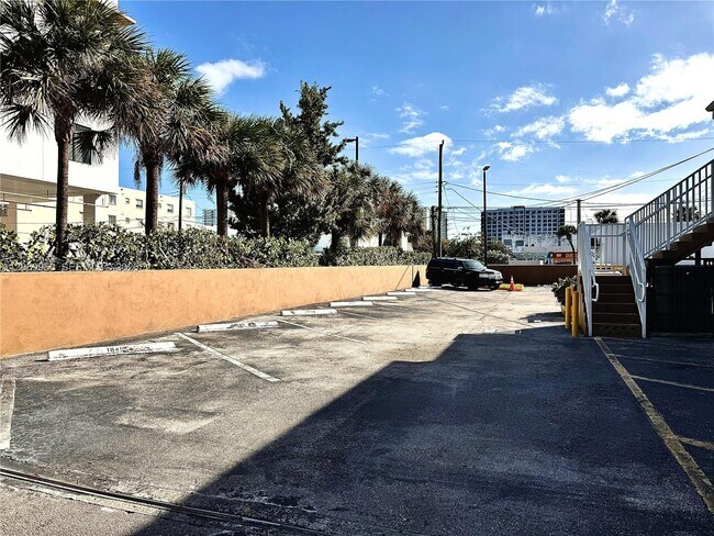 Foto del edificio - 1837 NW 17th Ave