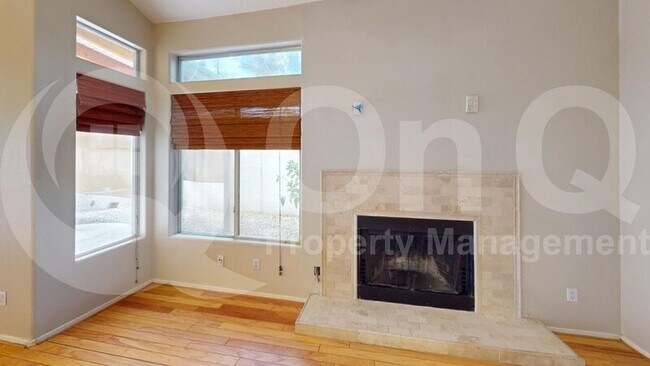 Building Photo - 183 W El Freda Rd