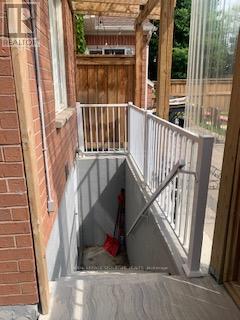 Building Photo - 7092 Walworth Ct