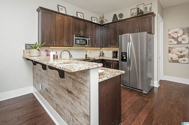 Building Photo - Fabulous 3/3 Townhouse in Edenton