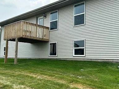 Building Photo - 3030 Hiddengreen Dr