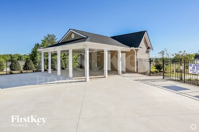 Building Photo - 418 Stonefence Dr