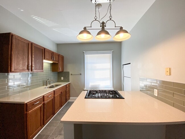 Foto del edificio - 722 Grand Ave