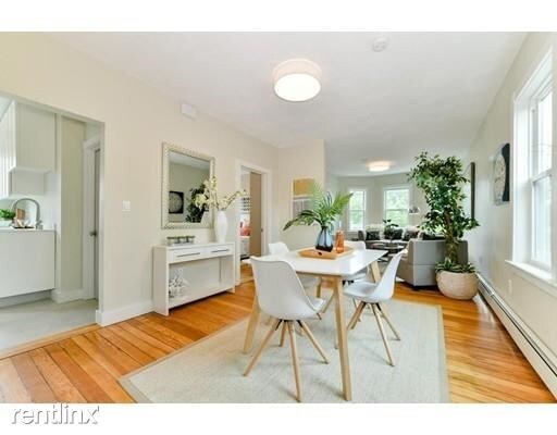Building Photo - 2 br, 1 bath  - 53 Howard St # 2
