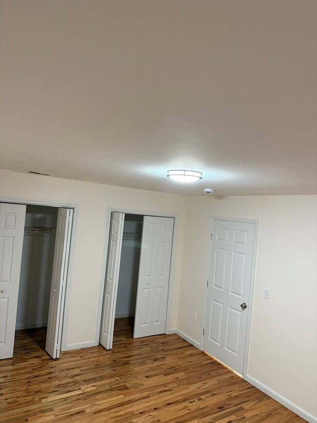 Building Photo - 14 12th Ave