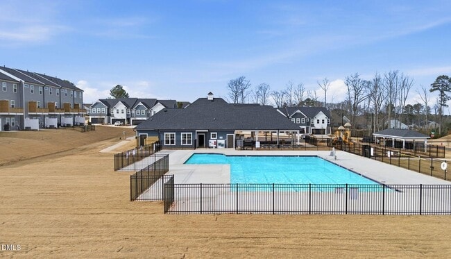 Building Photo - 3020 Everton Ave