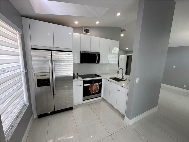 Foto del edificio - 21562 SW 87th Pl