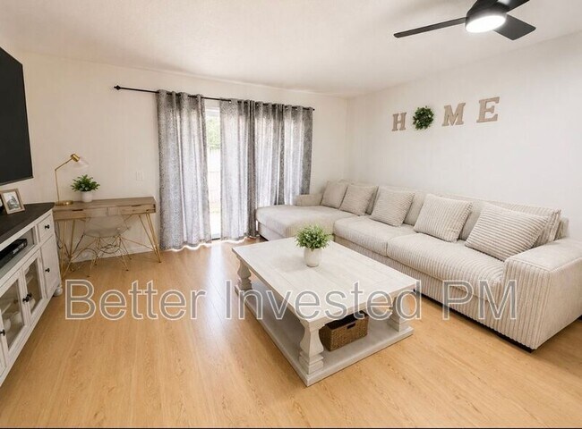 Foto del edificio - 1706 Glenbrook Dr