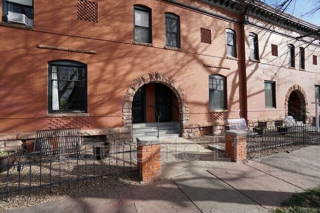 Building Photo - 3554 Quivas St