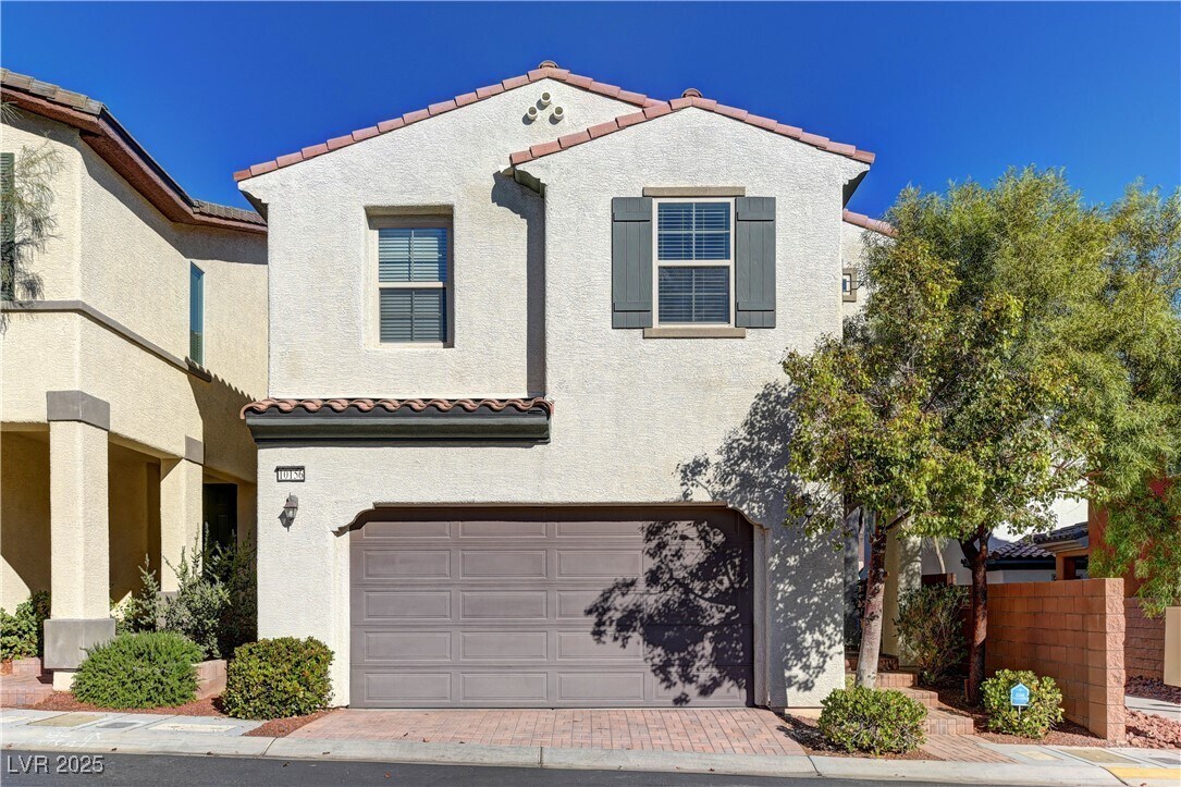 Foto principal - 10156 Ruggles Mansion Ave