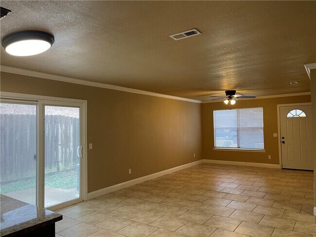 Building Photo - 1660 N Dawn Dr