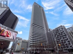 Building Photo - 300-3300 Front St W