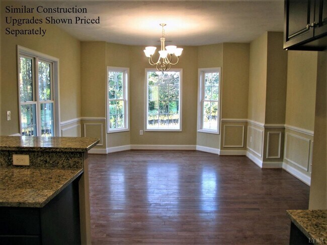 Foto del edificio - 291 Crystal Ln