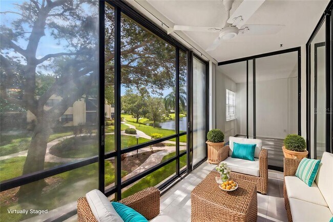 Foto del edificio - 14130 Rosemary Ln
