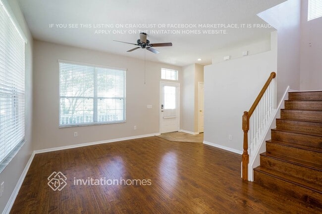 Building Photo - 5019 Bridgeway Ln