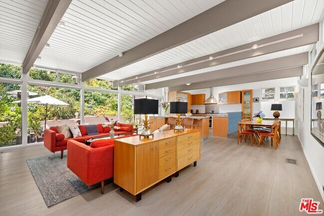 Foto del edificio - 2509 Greenvalley Rd