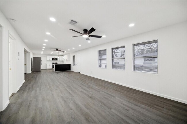 Foto del edificio - 1500 Harvard St