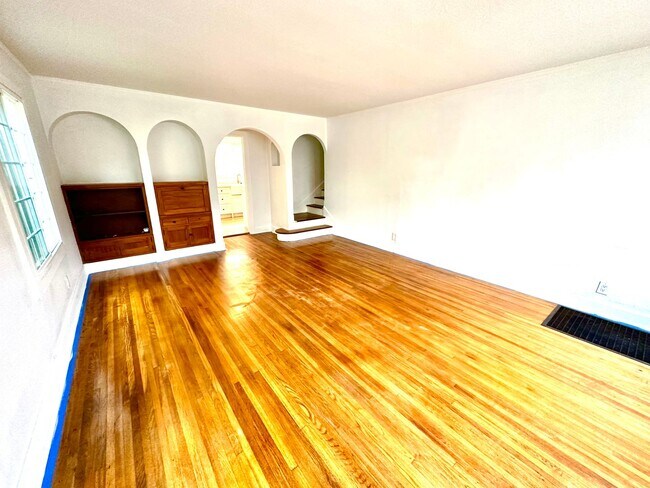 Foto del edificio - Stunning Ocean & Bay View Two-Story Home on the Long Beach Peninsula