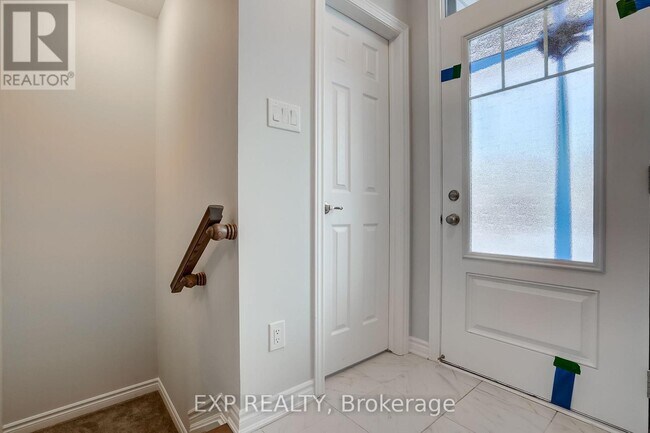 Building Photo - 547 Arosa Wy