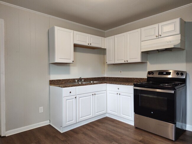 Foto del edificio - Charming home in Glendale Acres!