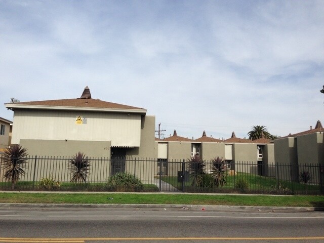 Primary Photo - Finley Square