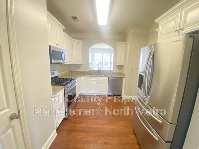 Foto del edificio - 3911 High Dove Way SW