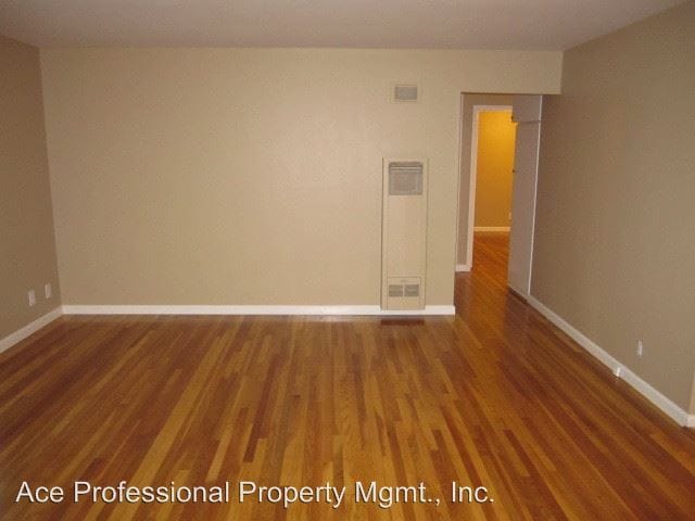 Building Photo - 427 N Vine St