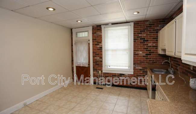 Foto del edificio - 715 S Linwood Ave