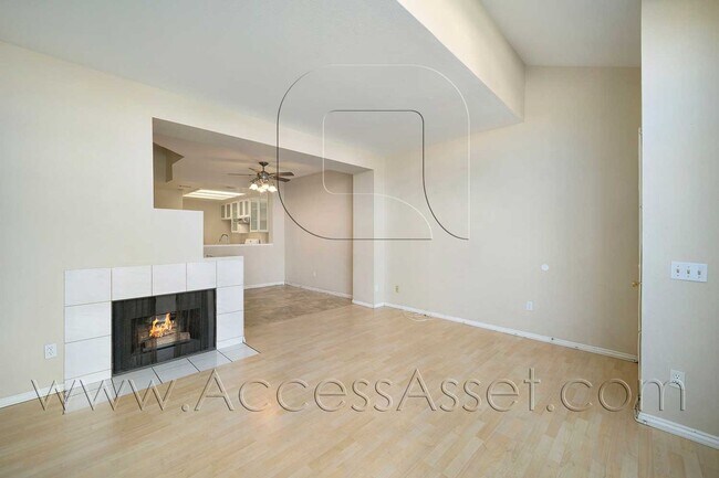 Building Photo - Premier Temecula 3 Bed/2.5 Bath Home!