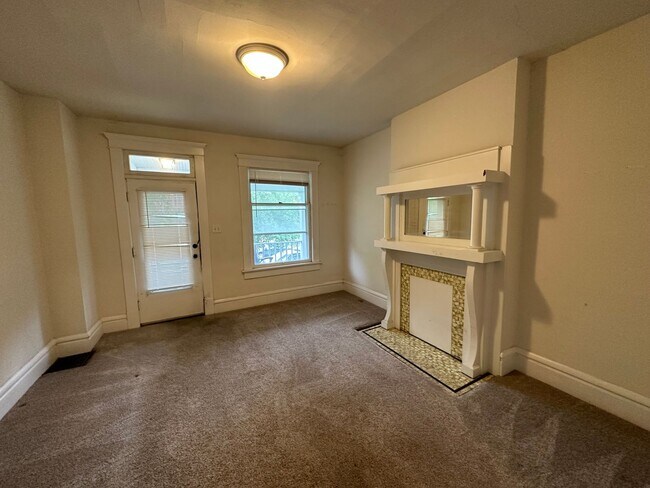 Foto del edificio - W 8th 417-419 NCR