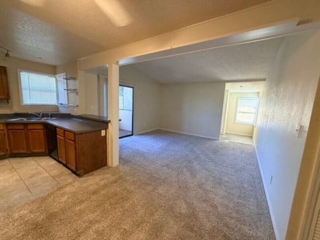 Building Photo - 2 bedroom 2 bath condo in Parkview Village of Winter Park