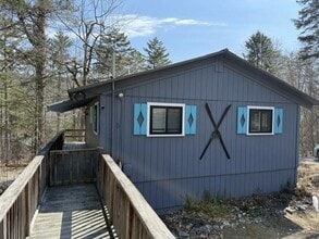 Building Photo - 6 High Ridge Rd