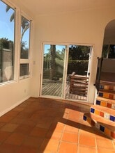 Building Photo - 258 Mar Vista Dr