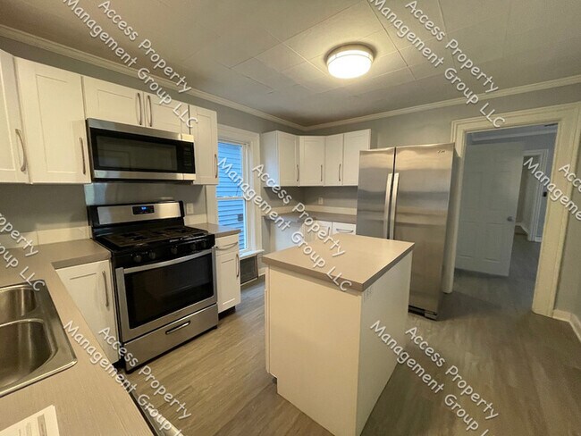 Foto del edificio - 814 First St NW
