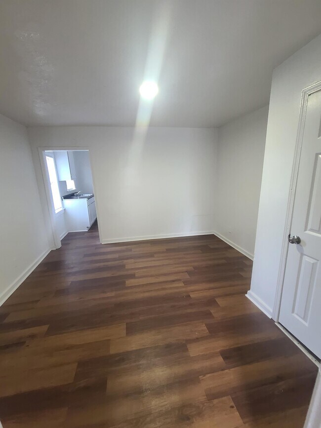 Foto del edificio - 1445 Hemlock St