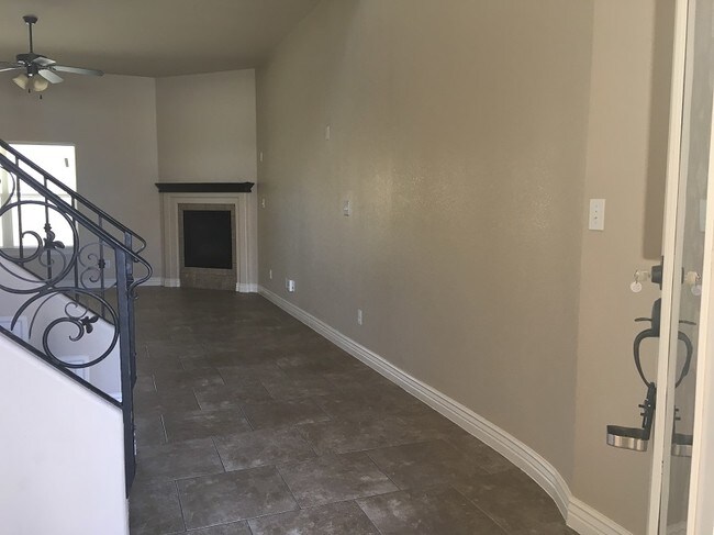 Building Photo - 3639 Almond Beach Dr